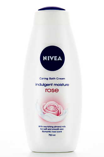 Nivea Rose Гель - крем для душа 750 мл