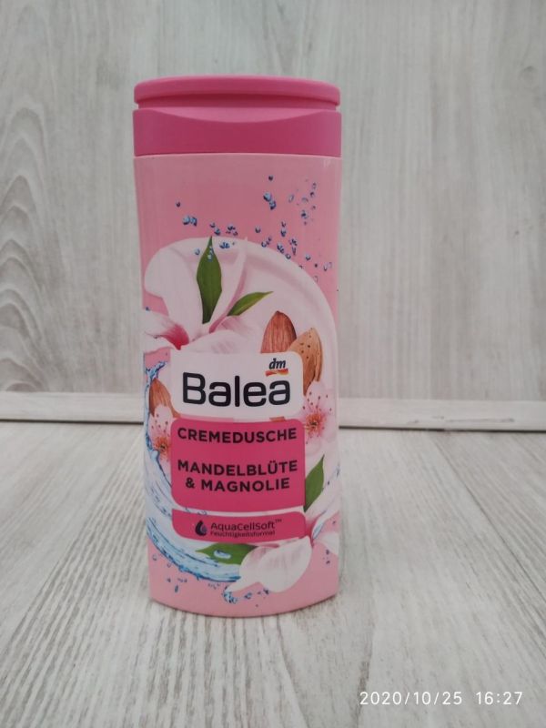 Balea гель для душа 300 ml Миндаль и Магнолия