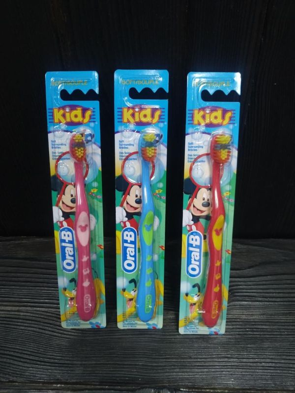 Oral-B Kids зубная щетка для детей