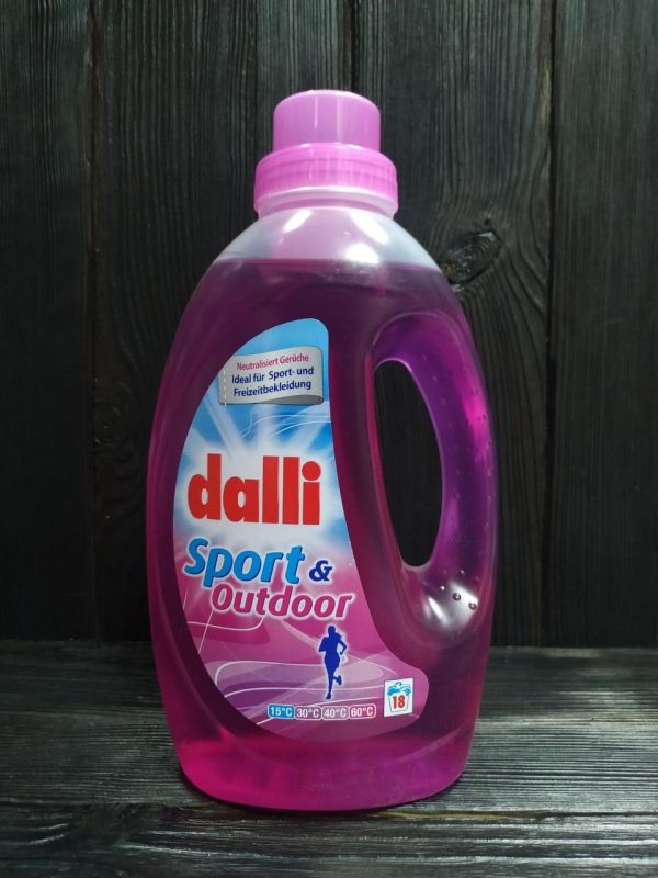 DALLI КОНЦЕНТРИРОВАННЫЙ ГЕЛЬ ДЛЯ СПОРТИВНЫХ ВЕЩЕЙ 1.35 л - 18 стирок /ГЕРМАНИЯ/